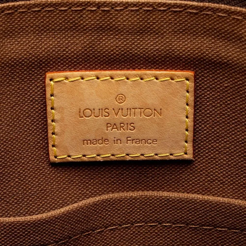 Louis Vuitton Vintage Monogram Canvas Popincourt Haute Shoulder Bag